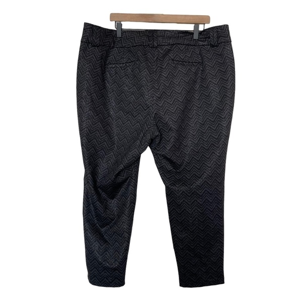 Torrid Women's Size 22R Ponte Stretch Ankle Skinny Pant-Grey Chevron Sparkle - Picture 3 of 14